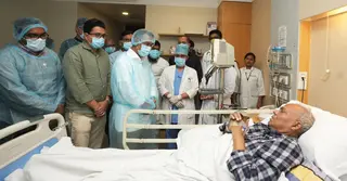 রিজভীকে দেখতে হাসপাতালে তারেক রহমান